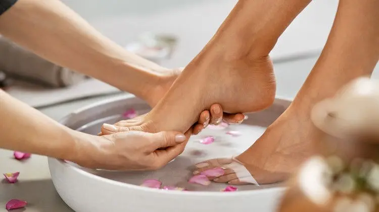 luxury pedicure Jaipur